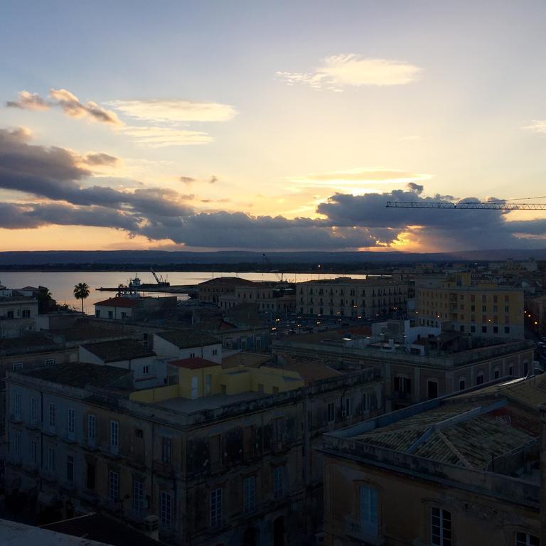 B&B Ortigia Sea View Syrakusa Exteriör bild