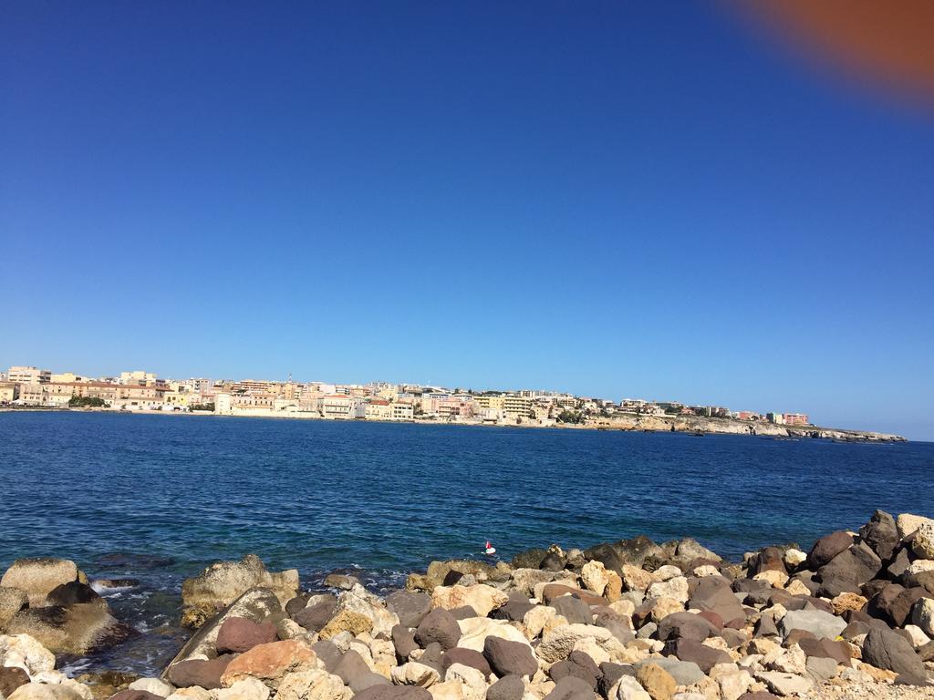 B&B Ortigia Sea View Syrakusa Exteriör bild