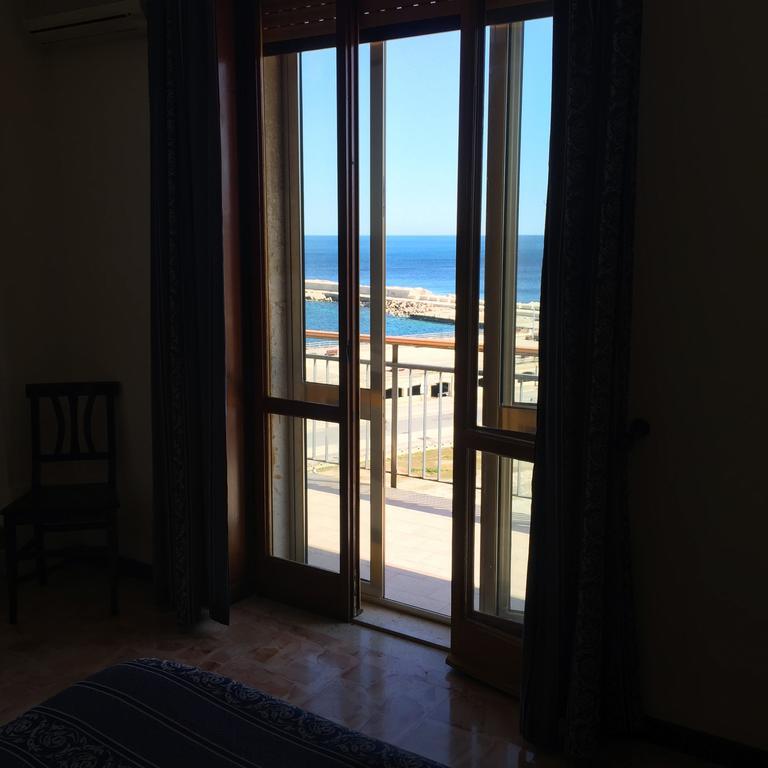 B&B Ortigia Sea View Syrakusa Exteriör bild
