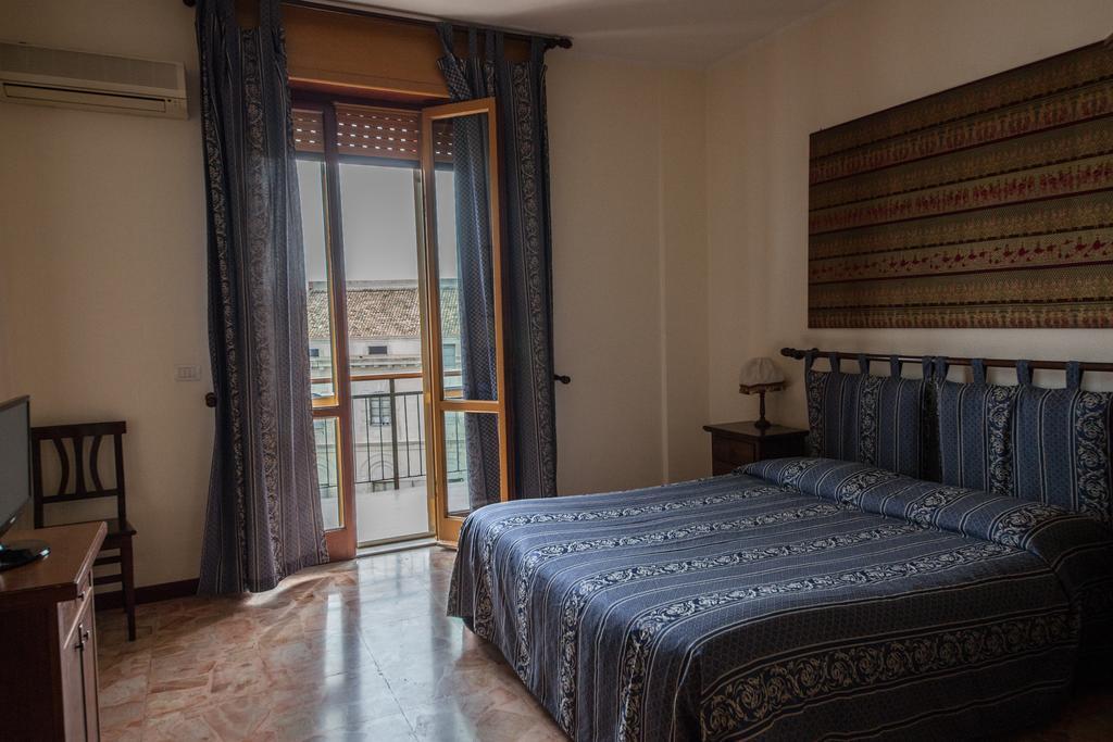 B&B Ortigia Sea View Syrakusa Exteriör bild