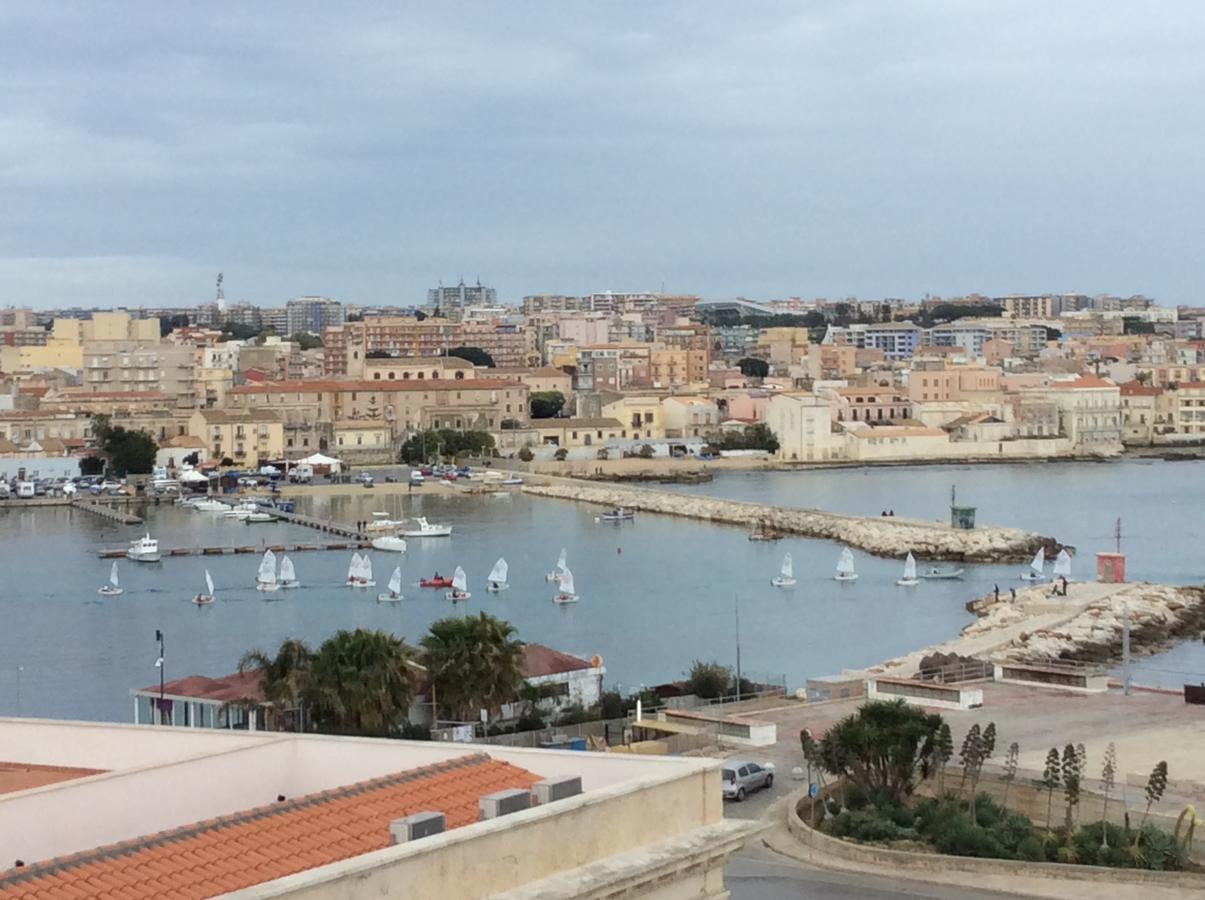 B&B Ortigia Sea View Syrakusa Exteriör bild
