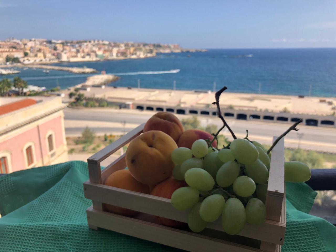 B&B Ortigia Sea View Syrakusa Exteriör bild